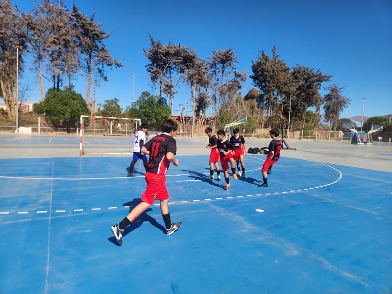 Selección de Fútbol de la Escuela Industrial Salesianos triunfó frente al Colegio Estación